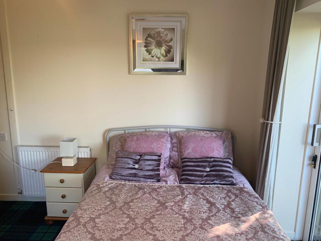 Budget Rooms Инвернесс Экстерьер фото